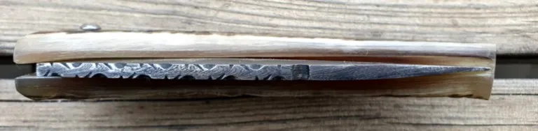 couteau corse martelloni Pliant damas acier 