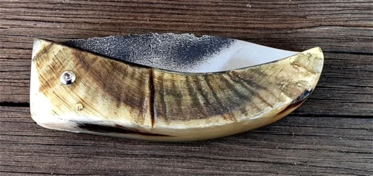 couteau corse Martelloni pliant acier