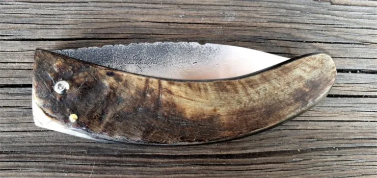 Couteau corse martelloni lame acier Couteau corse martelloni lame acier