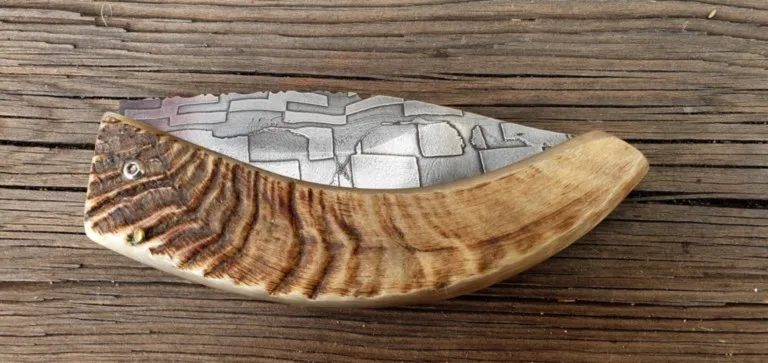 Couteau Corse Martelloni Lame damas mosaîque