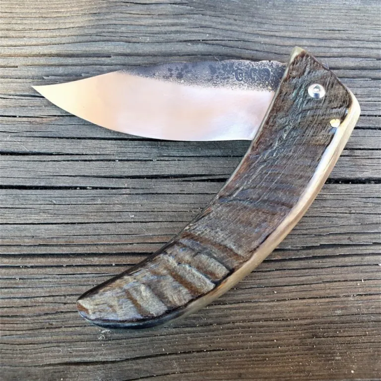 Couteau corse Martelloni pliant lame acier