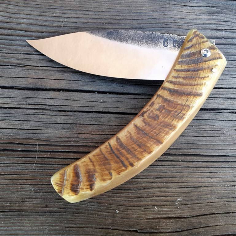 couteau corse Martelloni lame acier couteau corse Martelloni curnicciolu lame acier