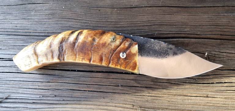 Couteau corse Martelloni Pliant Acier type curnicciolu Couteau corse Martelloni Pliant Acier type curnicciolu