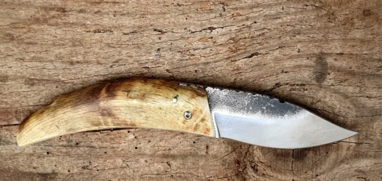 Couteau corse martelloni lame acier